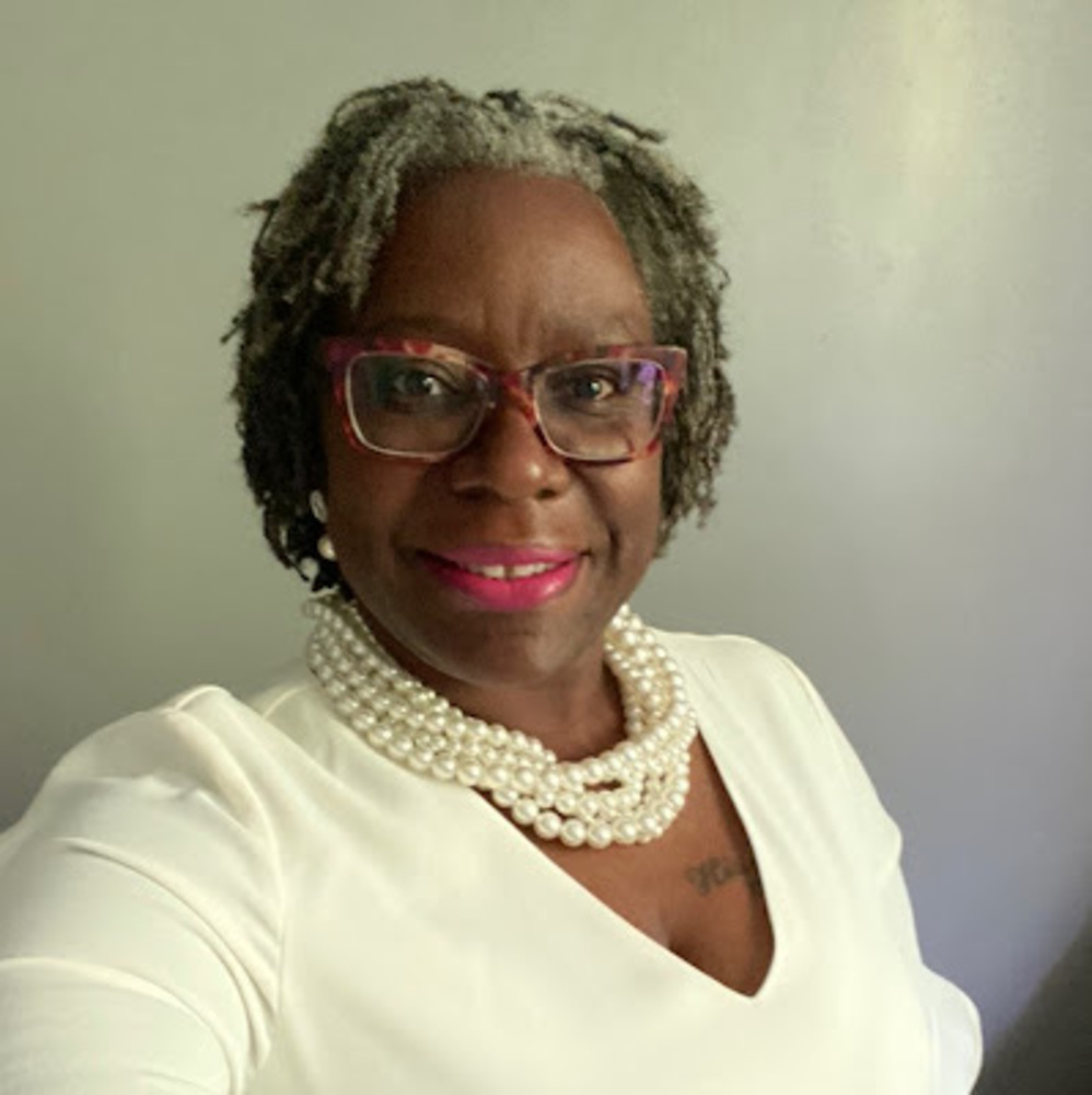 Meet your Posher, Kieli